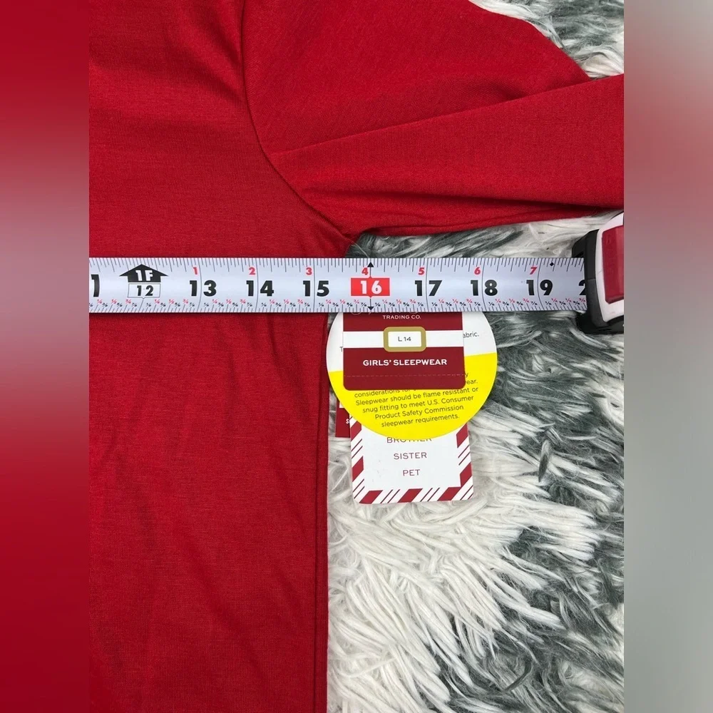 NWT North Pole Kids Girls Red Long Sleeve Sleep Shirt Size Large (14)